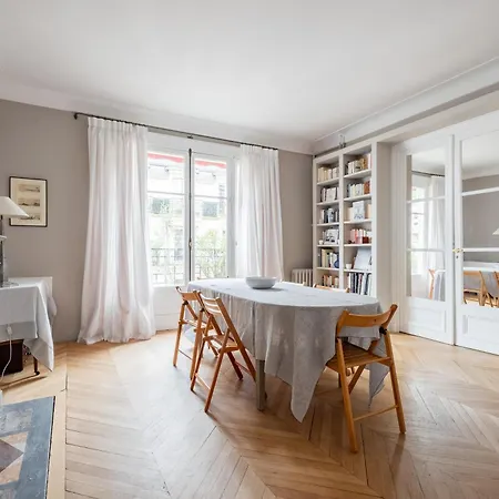 Veeve - A Sophisticated Spectacle Appartamento Parigi